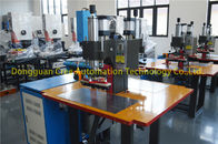 Fonction multi en plastique industrielle de la machine de soudure d'à haute fréquence 220V pour le PVC